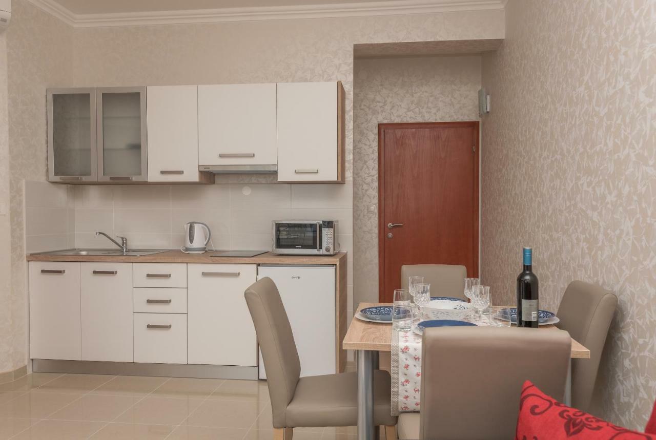 Apartmani Stella Maris Макарска Экстерьер фото