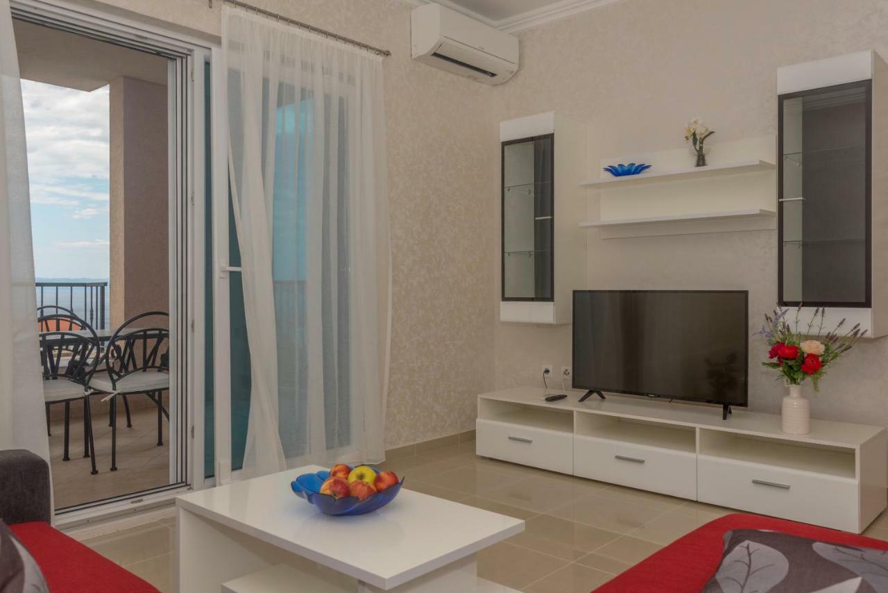Apartmani Stella Maris Макарска Экстерьер фото